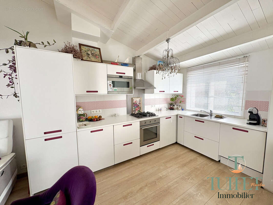 Maison à LES MATHES