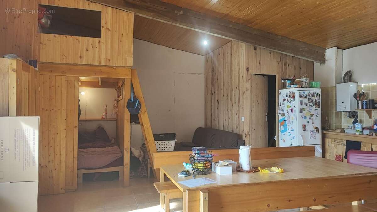 Terrain à SAINT-JEAN-PLA-DE-CORTS