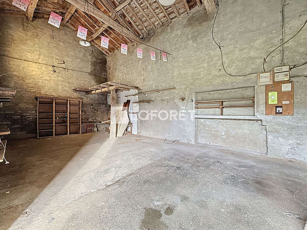 Maison à DOUE-LA-FONTAINE