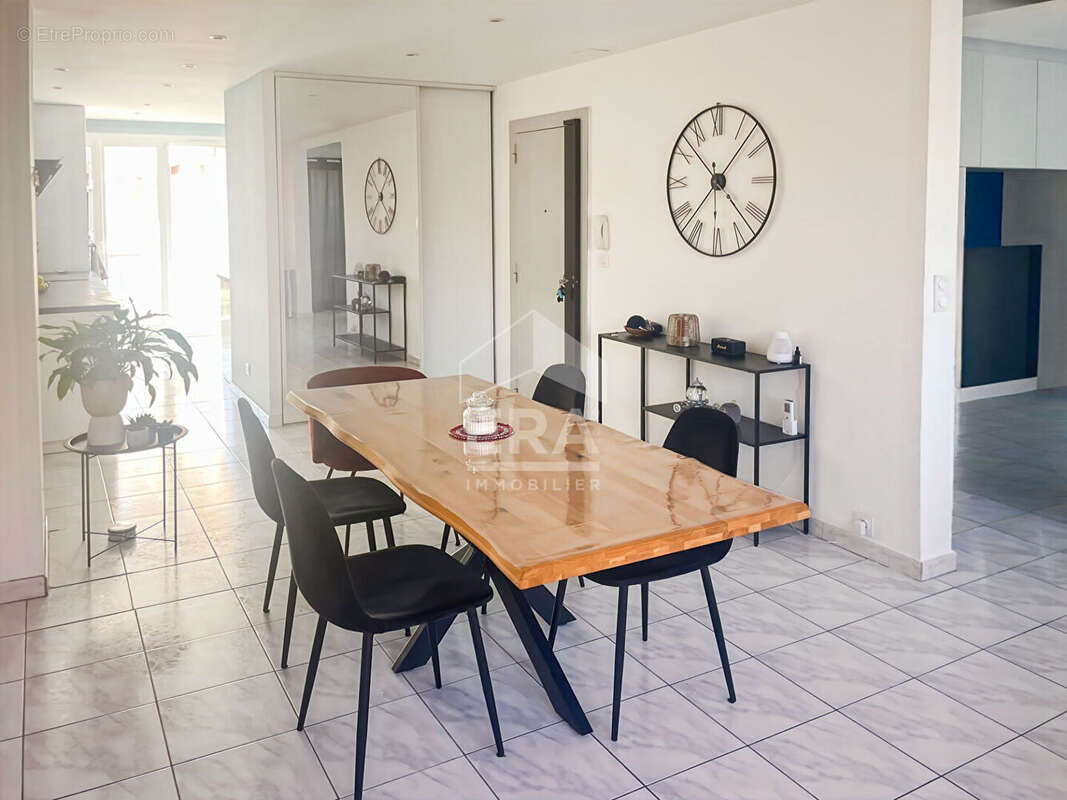 Appartement à LES PENNES-MIRABEAU