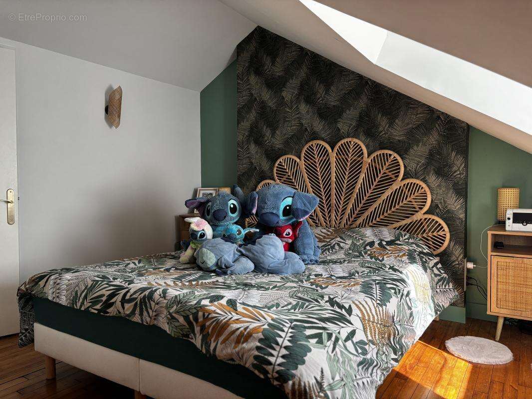 Maison à NEUVIC-ENTIER