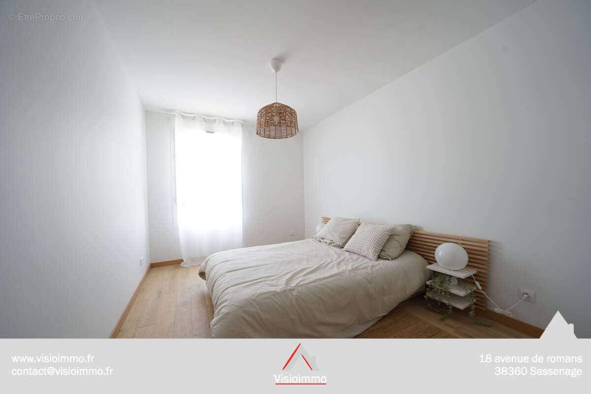 Appartement à MEYLAN