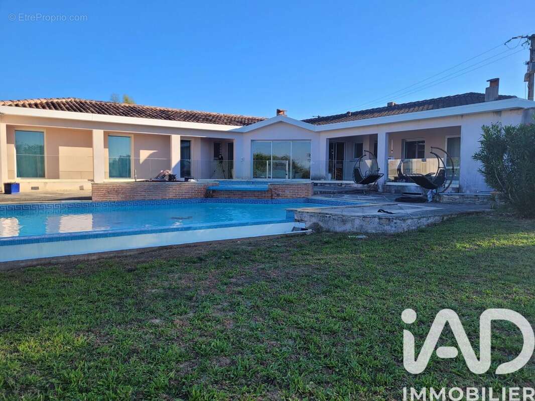 Photo 2 - Maison à ARTHES