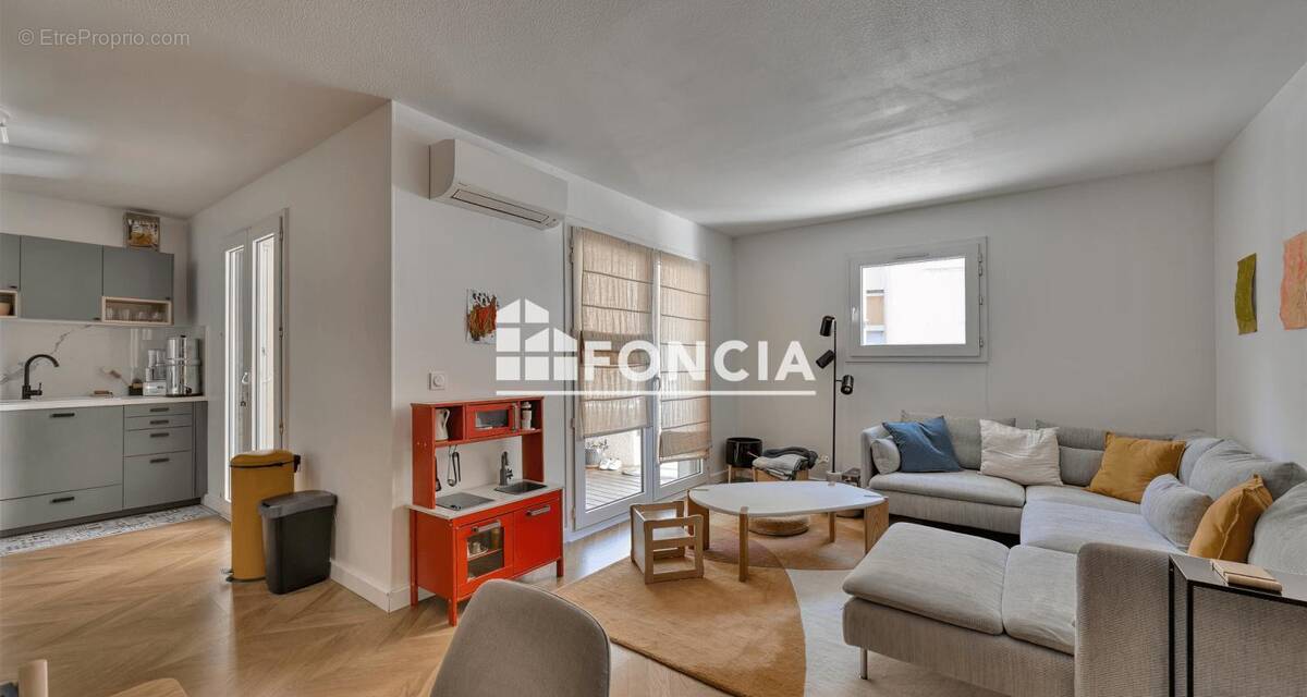 Appartement à CASTELNAU-LE-LEZ