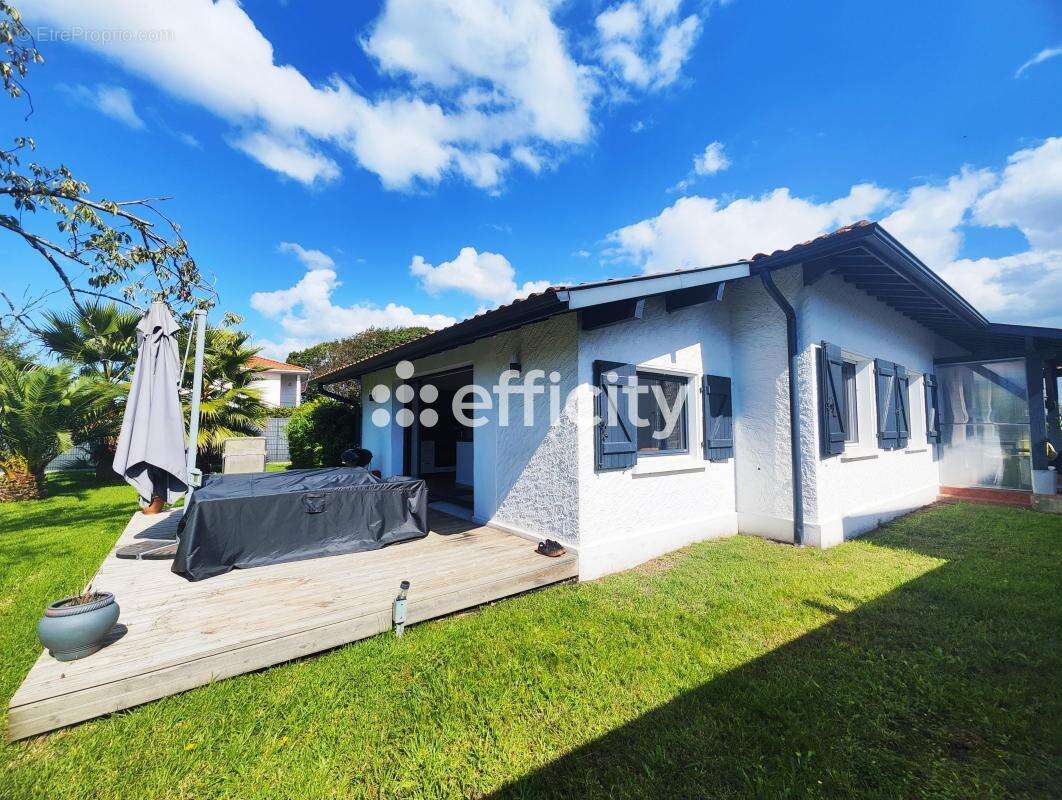 Maison 93 m² à Angresse  - photo 3