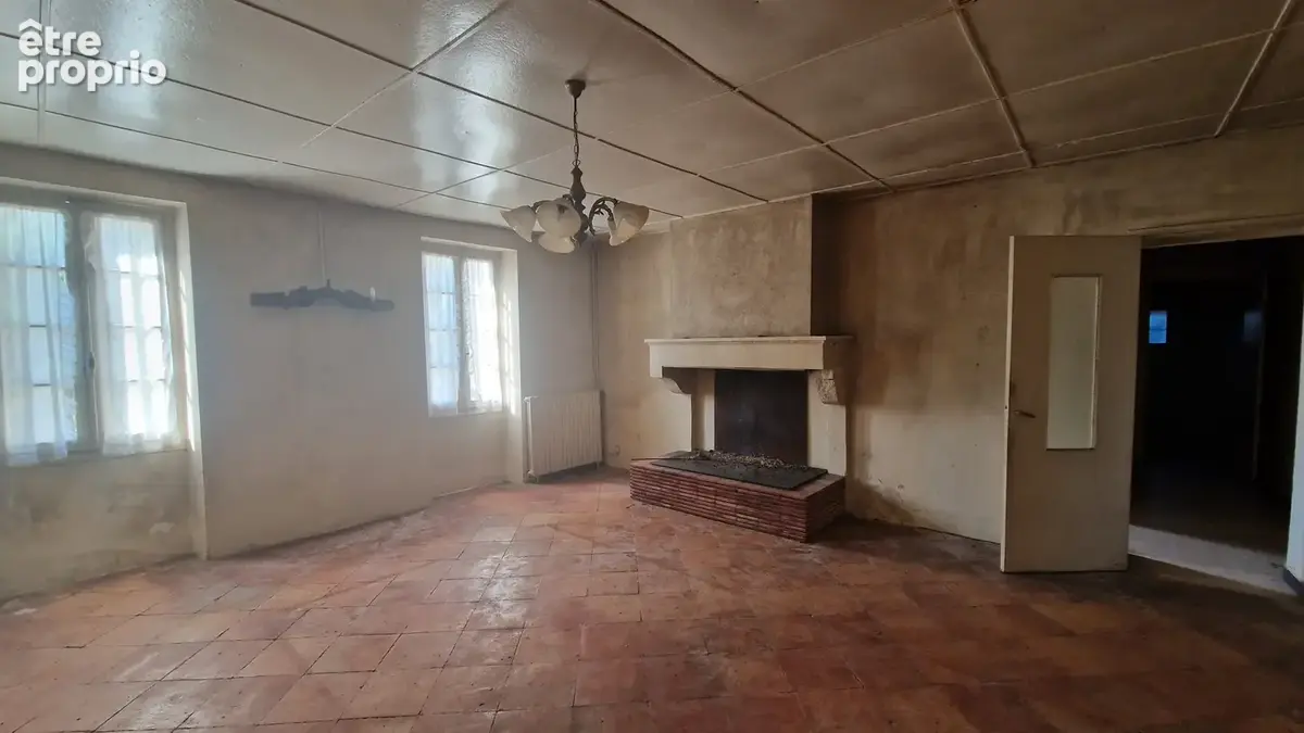 À 7 min de sauveterre de guyenne - maison en pierre à rénover - photo 6