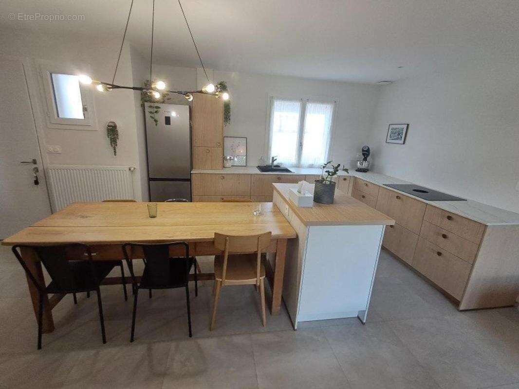 Pavillon de qualite 115 m2 à brette les pins - photo 3