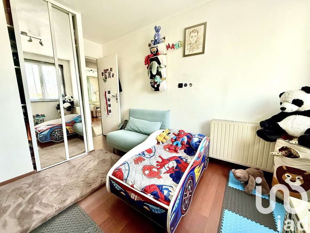 Photo 5 - Appartement à CHAMPIGNY-SUR-MARNE