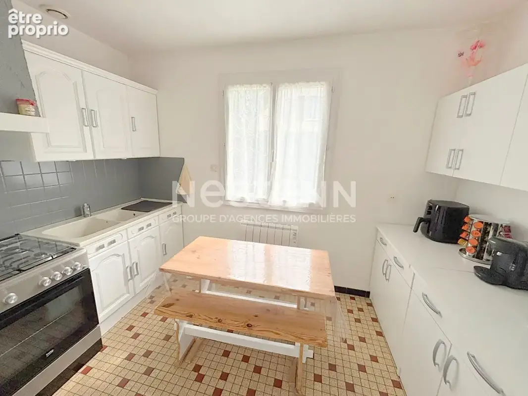 A VENDRE - 5min de Gisors - Plain-pied de vie - 2 chambres - Garage - 600m² de terrain - photo 4