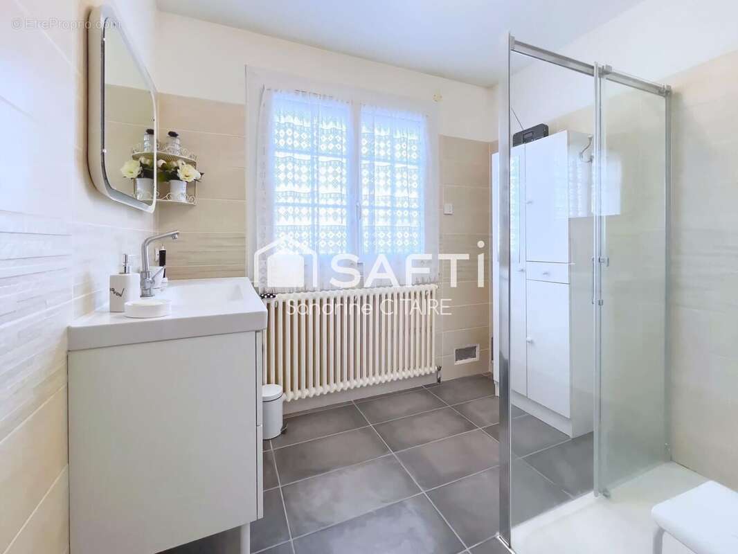 Photo 8 - Maison à EZY-SUR-EURE