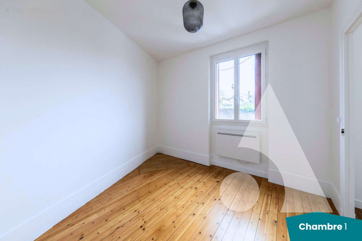 Appartement à CORBEIL-ESSONNES