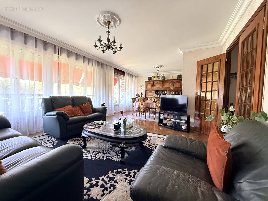 Appartement à ECHIROLLES