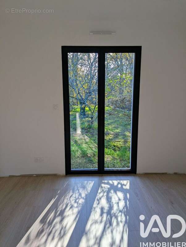 Photo 9 - Maison à SAINT-DENIS-DE-PILE