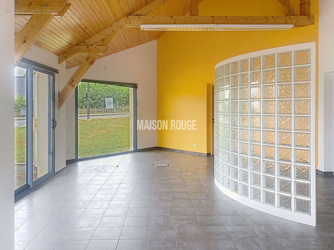 Maison Becherel 4 pièces - centre ville - photo 5