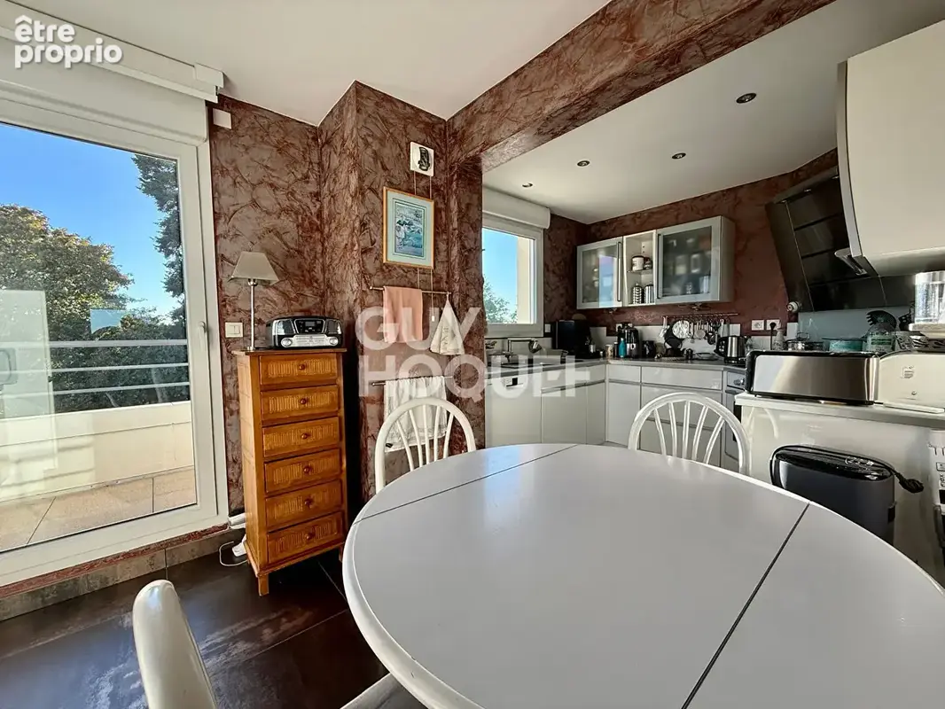 Appartement rare en dernier étage avec toit-terrasse - photo 5