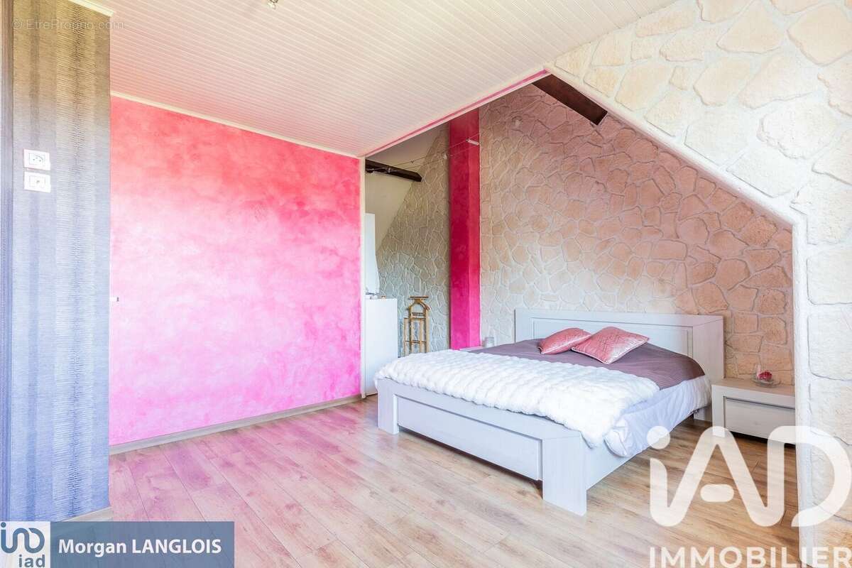 Maison 88 m² à Viry-Chatillon  - photo 7