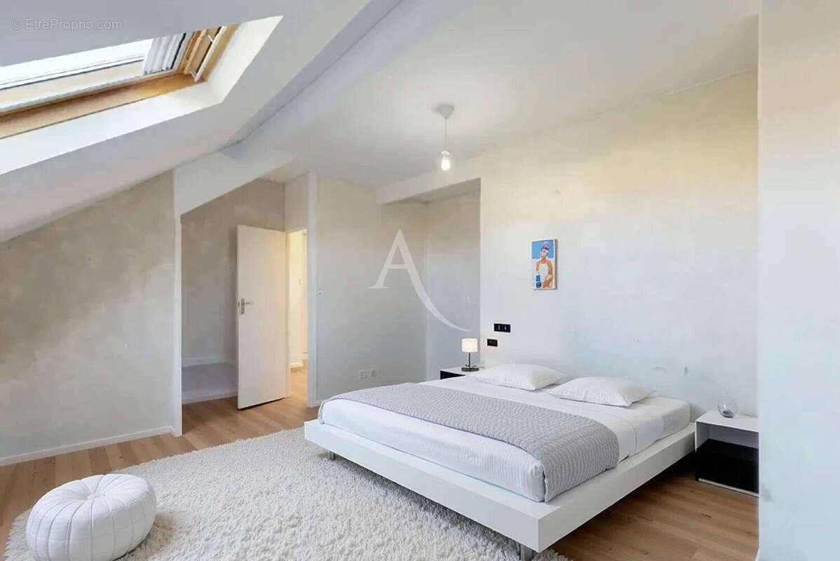 Maison à CHAMPS-SUR-MARNE