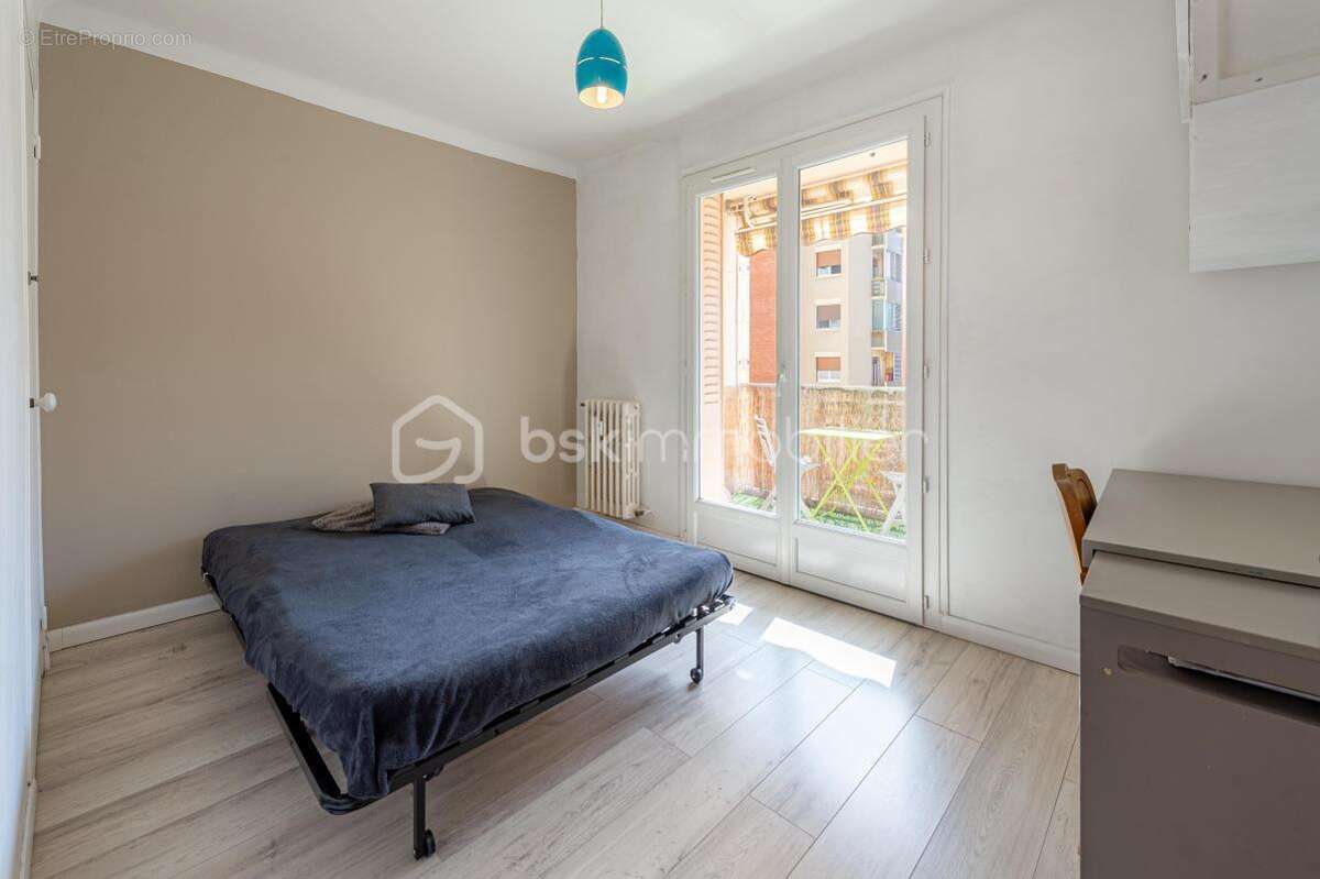 Appartement à AIX-LES-BAINS