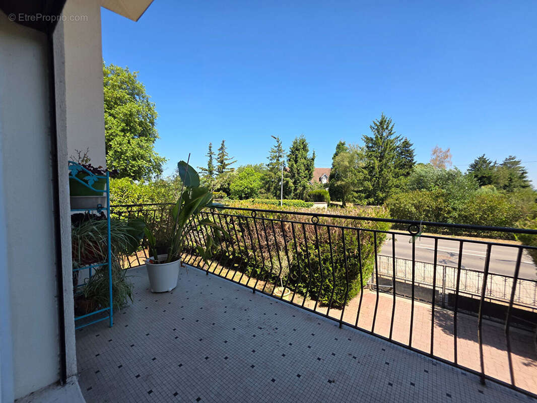 Maison ETEVAUX 4 Pièces 85 m² - photo 5