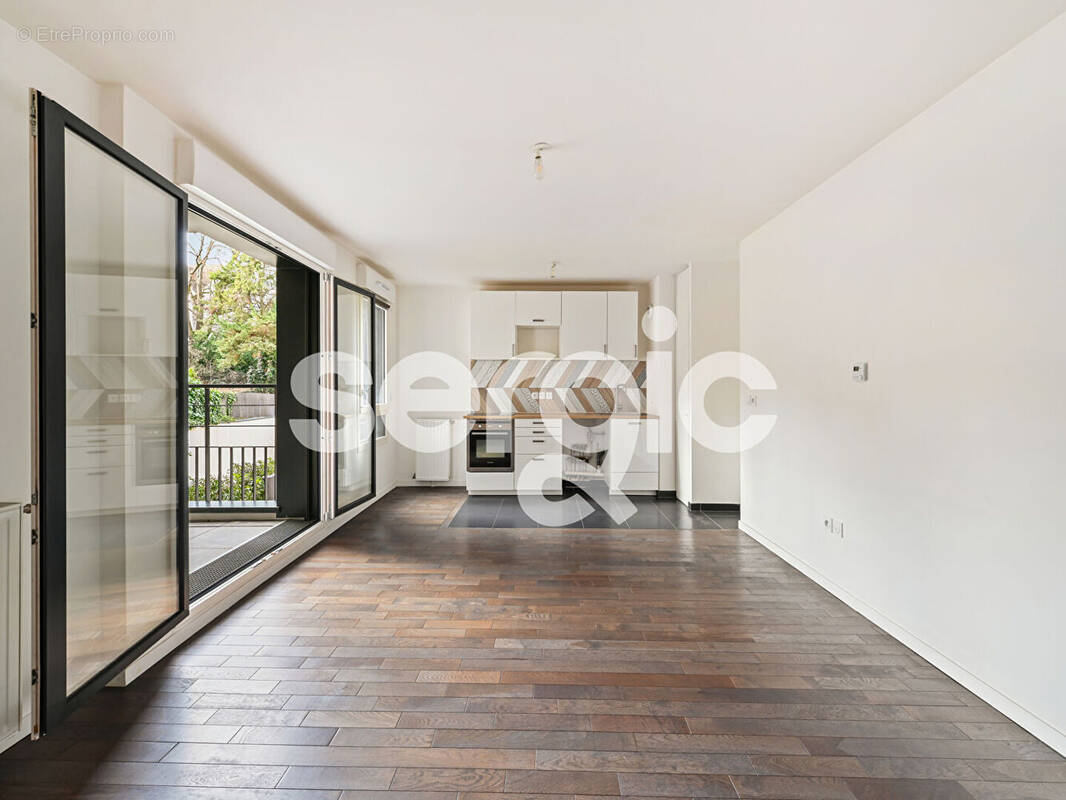 Appartement à RUEIL-MALMAISON