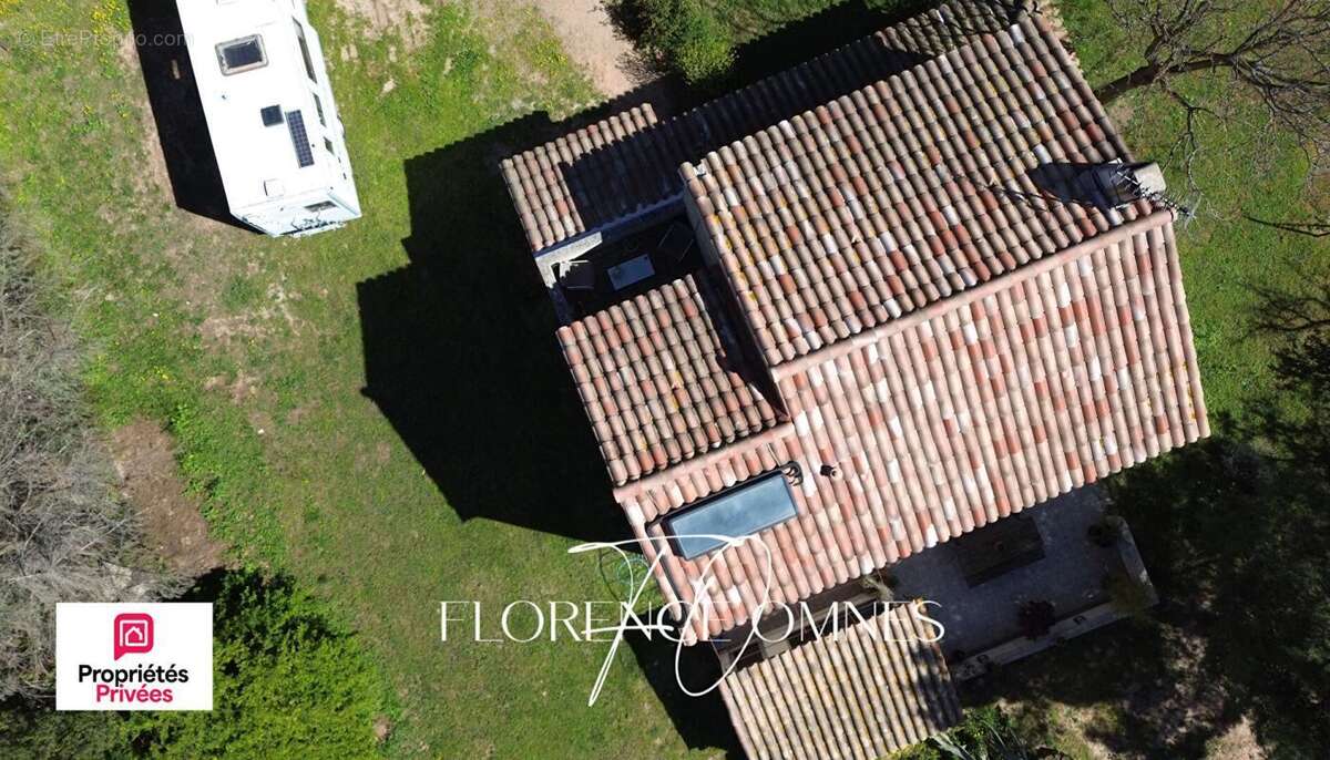 Magnifique Villa Provençale de  101m2 avec terrain arboré de 2347m2- 4 chambres - Douzens - photo 4