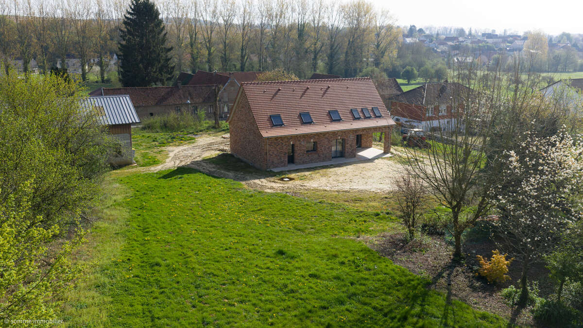 Maison à SAINT-LEGER-LES-DOMART
