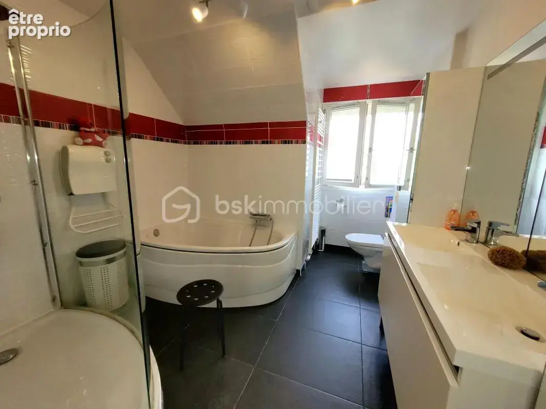 Belle maison familiale de 165m² - photo 10