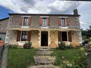 Maison à CHASSENEUIL-SUR-BONNIEURE