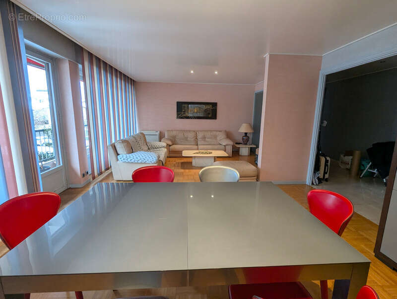 Appartement à ECHIROLLES