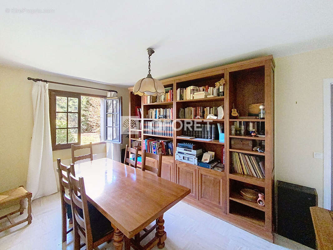 Maison à VILLENNES-SUR-SEINE