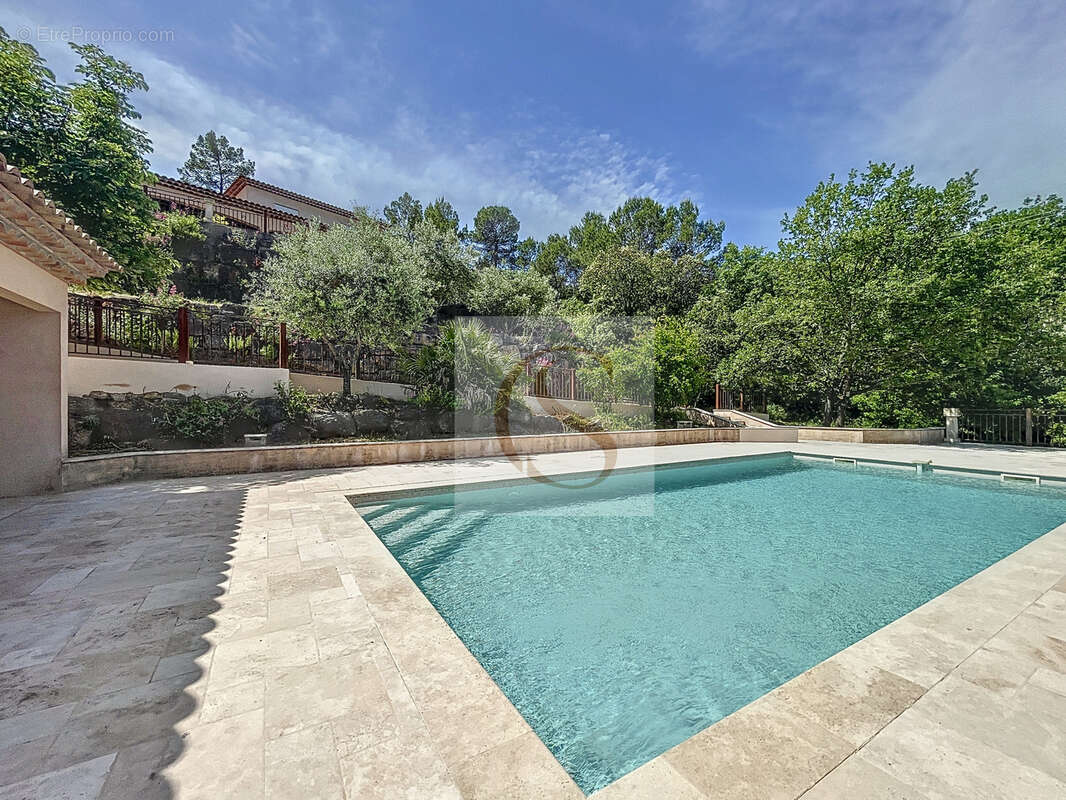 Maison à LE THORONET