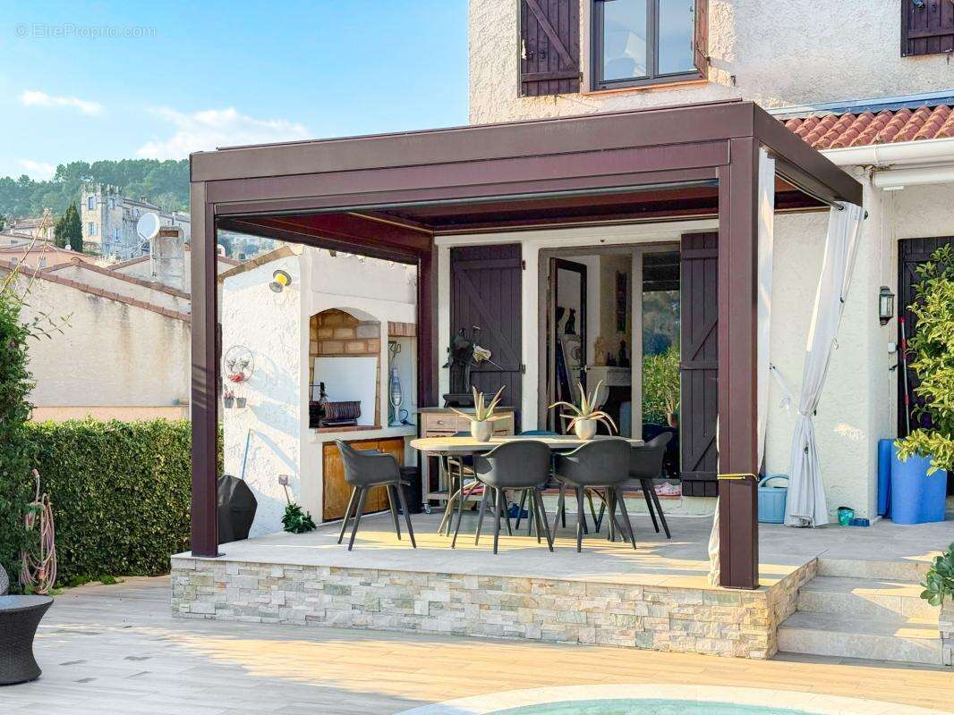 Maison à LA COLLE-SUR-LOUP