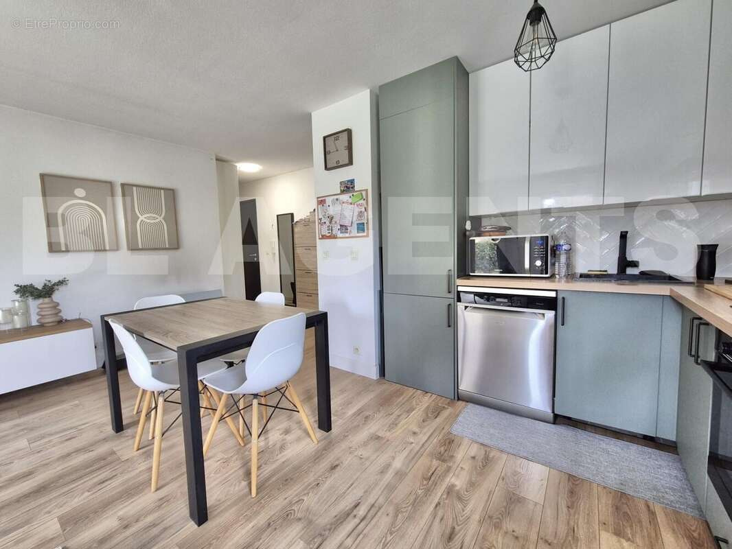 aaaaa62a-fe8c-42fe-b1c2-7548dfe14b5a - Appartement à MANTES-LA-VILLE