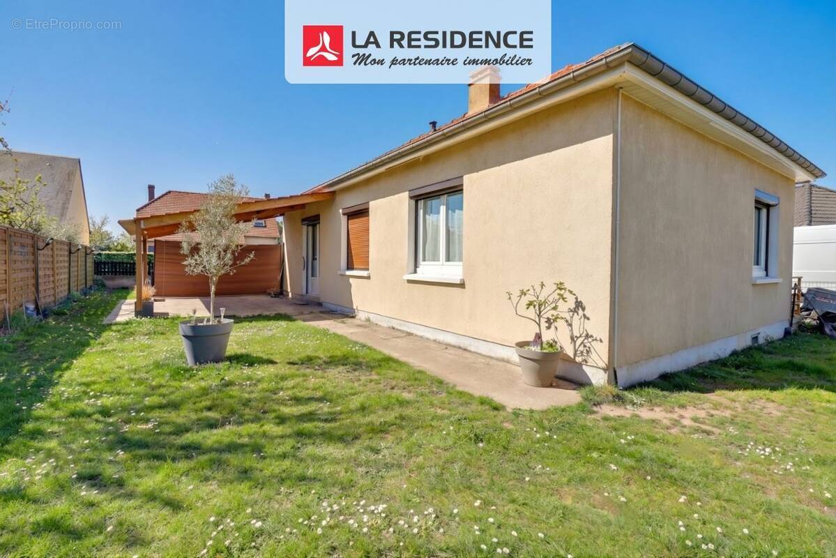 Maison à CRIQUEBEUF-SUR-SEINE