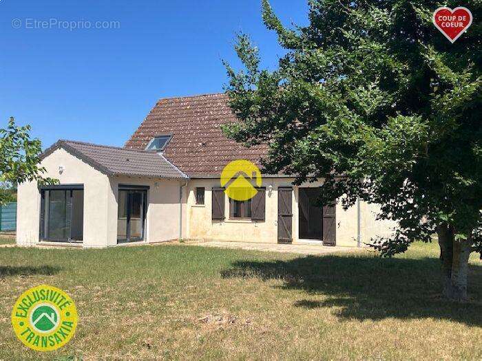 Maison à LES AIX-D&#039;ANGILLON