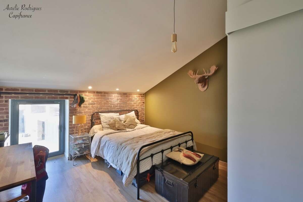 Maison à vendre 7 pièces SAINT MARTIN BELLE ROCHE (71) - photo 13