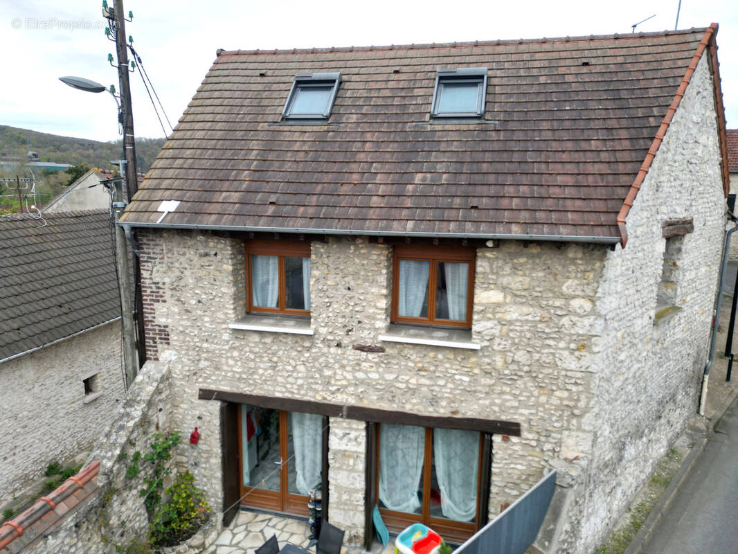 Maison à MANTES-LA-JOLIE