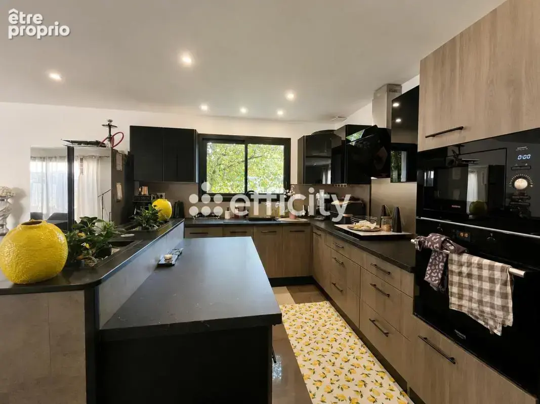 Maison 107 m² à Beruges  - photo 6