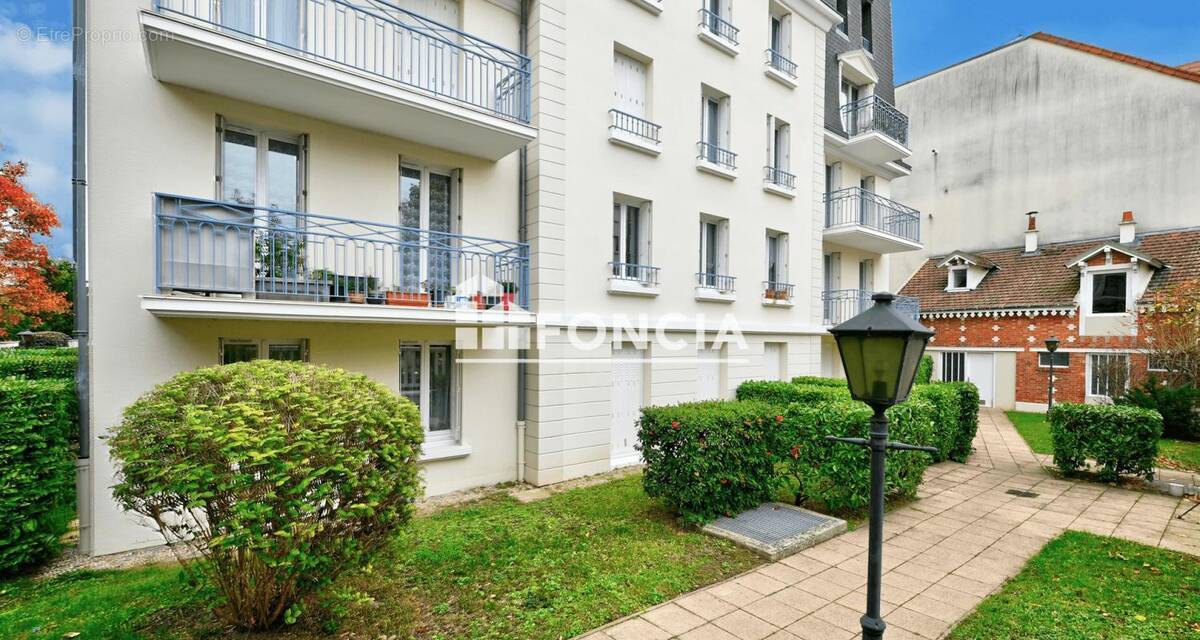 Appartement à MANTES-LA-JOLIE