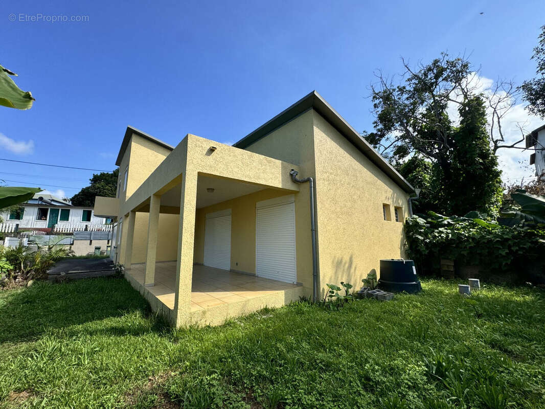 Photo 2 - Maison à SAINT-PIERRE