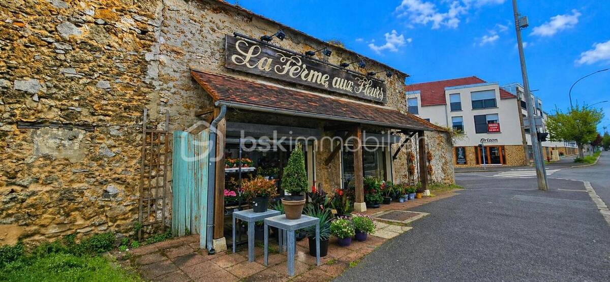 Commerce à MENNECY