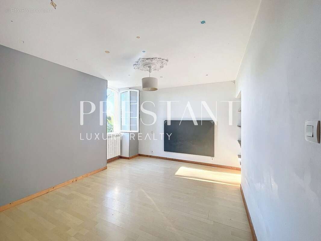 Maison à ORTHEVIELLE