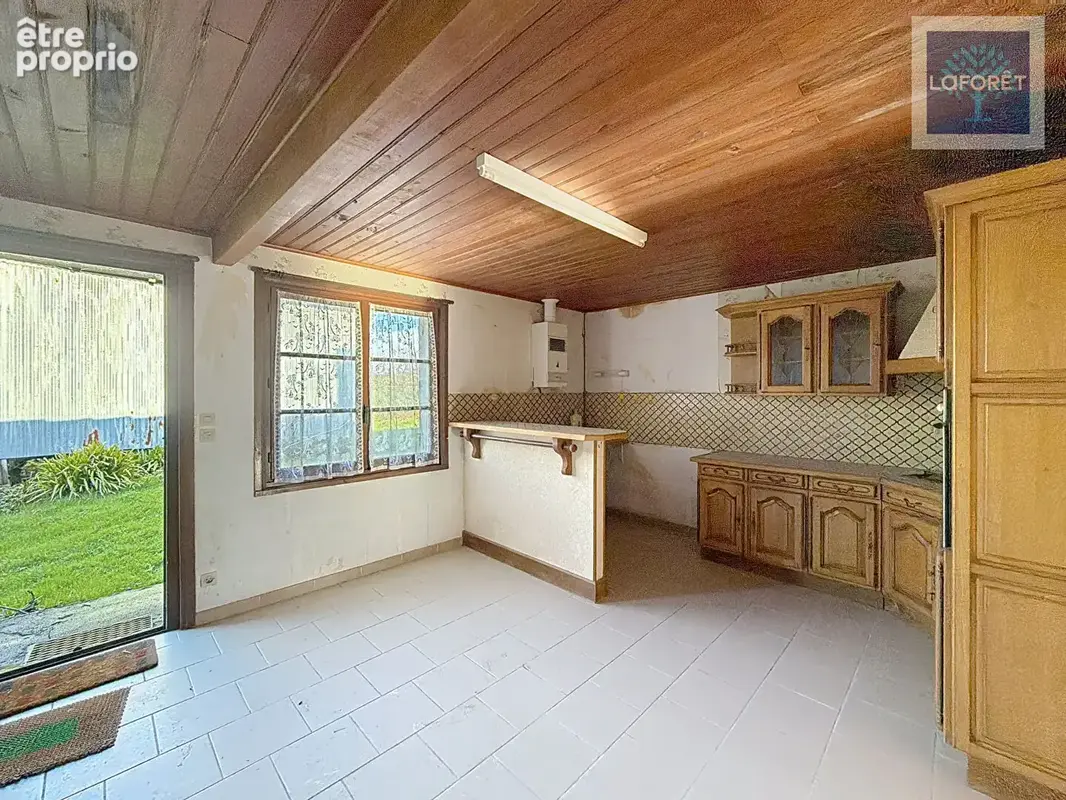 Maison en pierre à restaurer d'environ 135 m2 avec dépendances sur 3 933 m² de terrain - photo 5