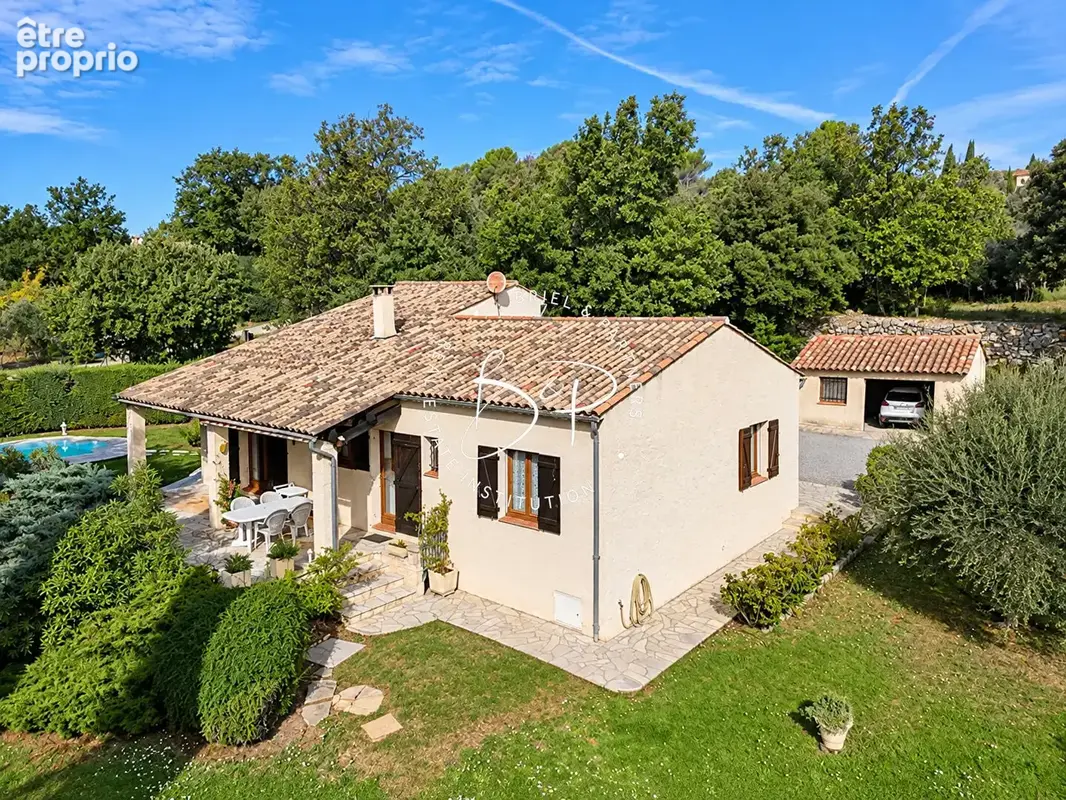 Lorgues, propriété au calme absolu avec piscine et pool house - photo 9
