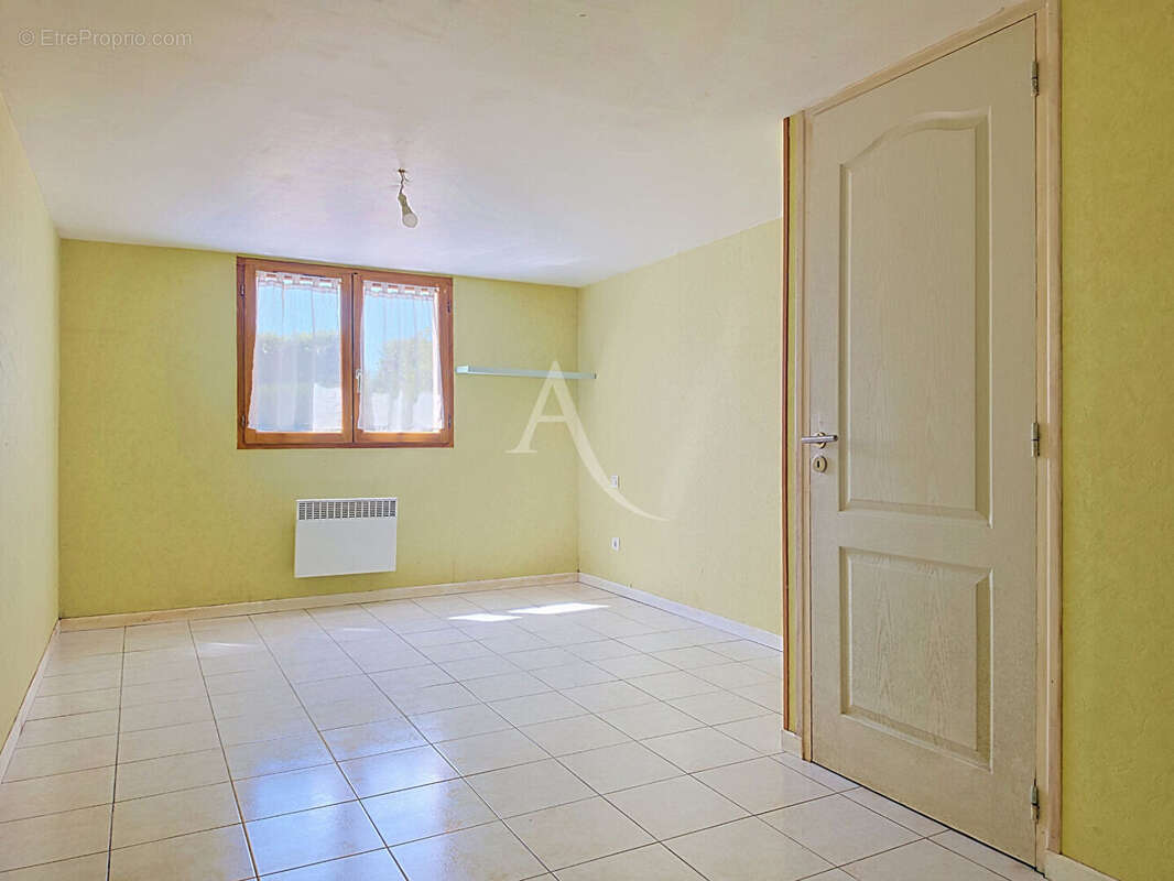 Maison Crosville La Vieille 5 pièces - photo 7