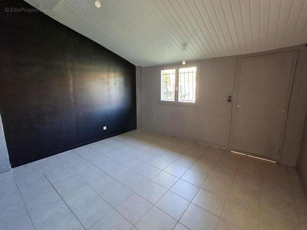 Maison à SAINT-ANDRE-DE-CUBZAC