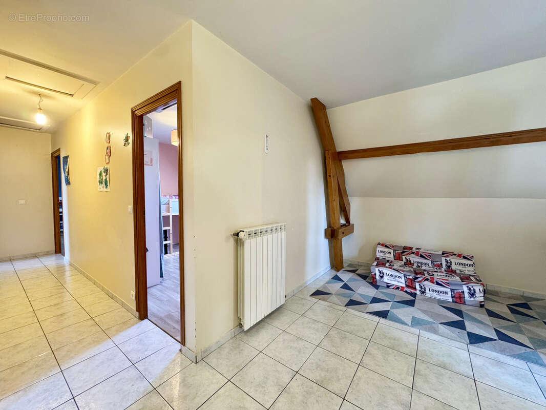 Maison à COULOMMIERS