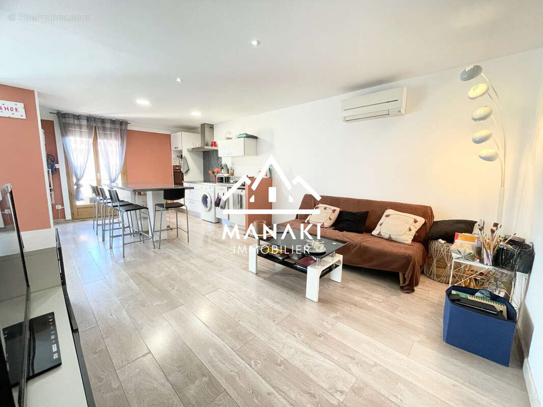 Pièce de vie - Appartement à PERPIGNAN