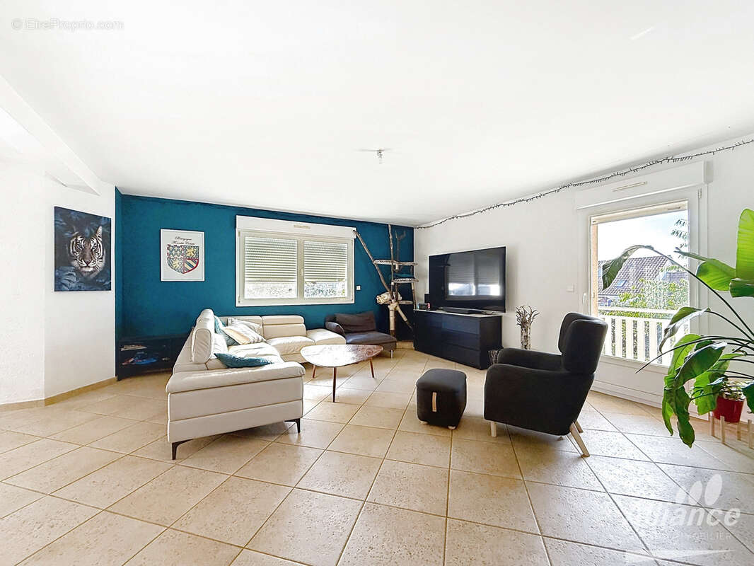 Maison individuelle avec vue panoramique-proche frontiere suisse. - photo 2