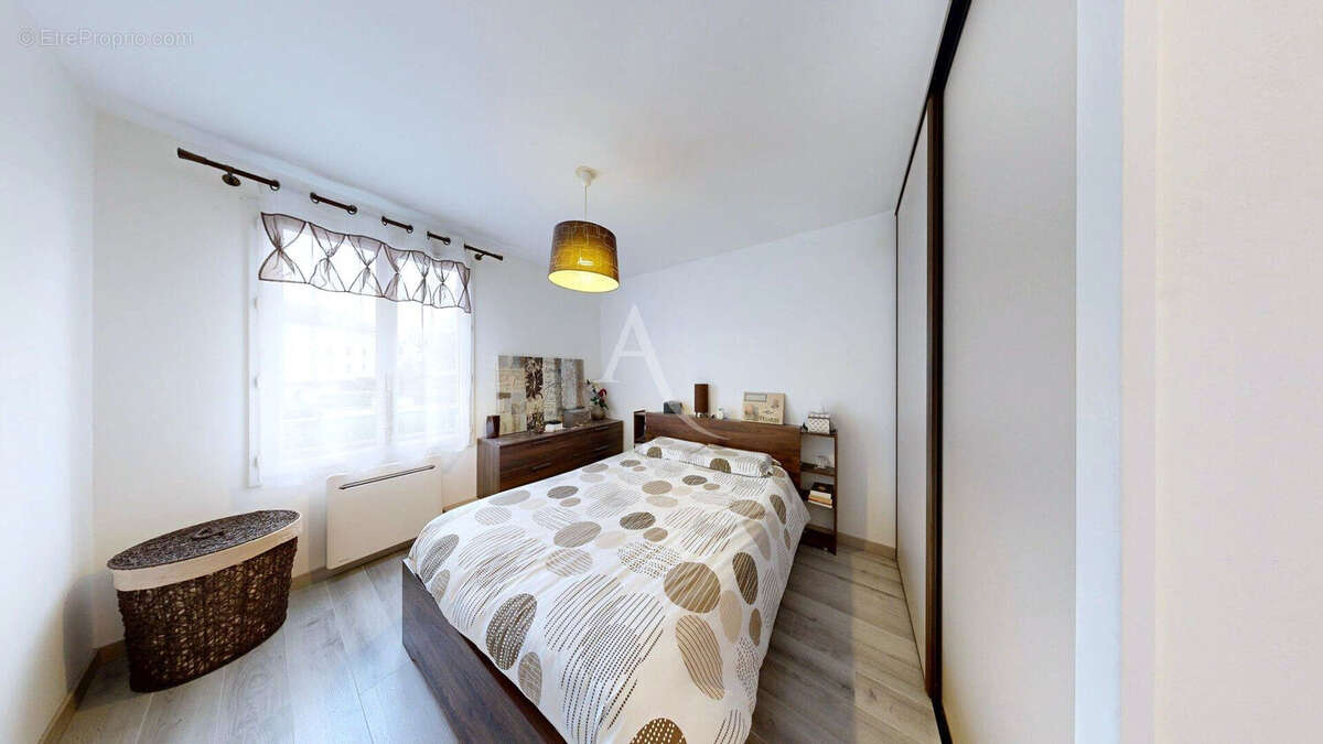 Appartement à VAUREAL